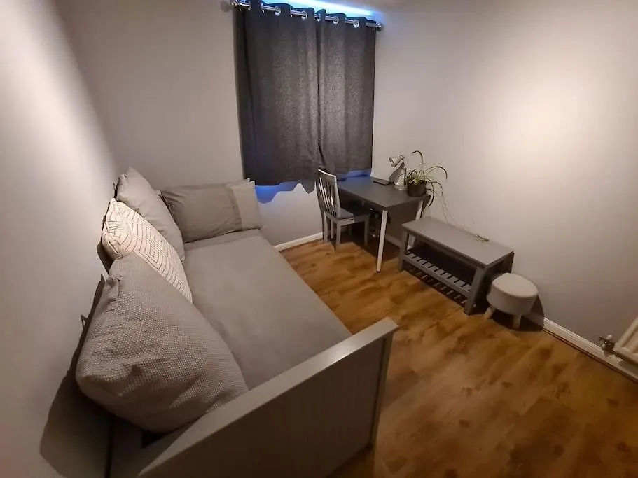 Modern 2 Bed Flat With Parking Lägenhet Aberdeen 0*,  Storbritannien